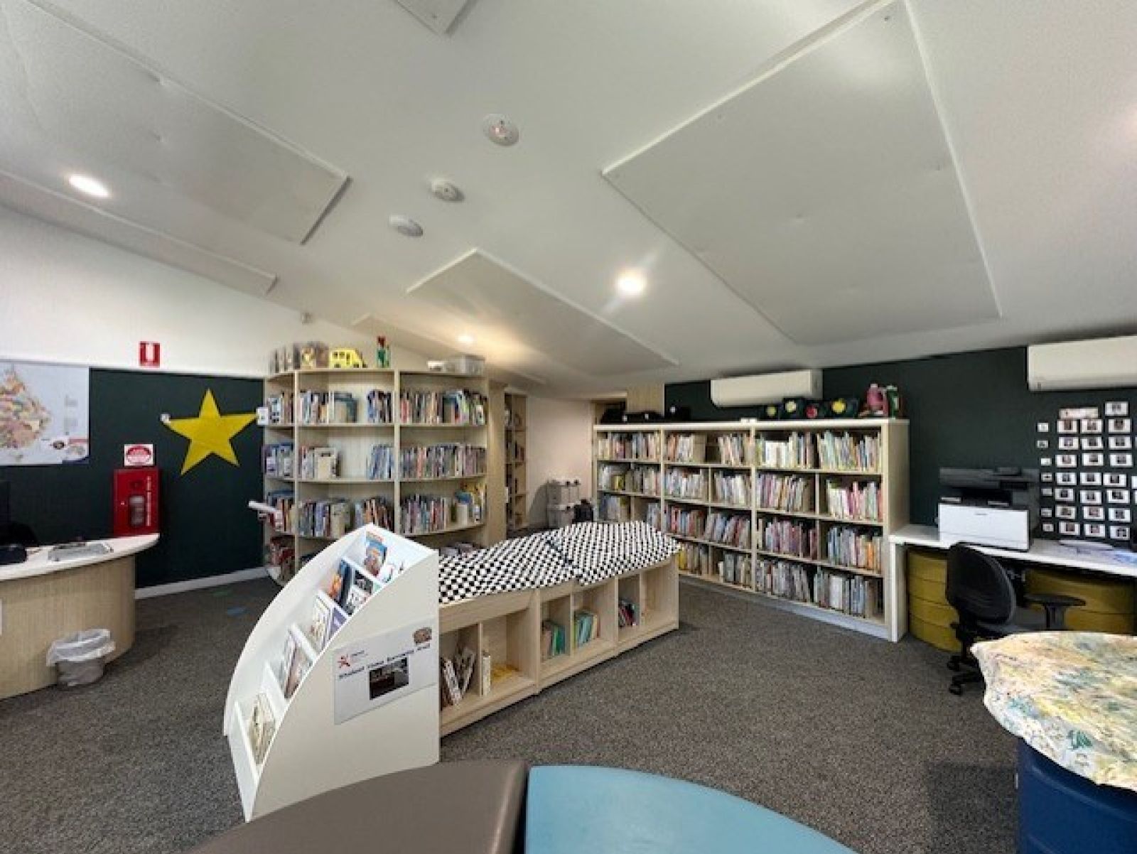 Library space at Aspect South Coast School