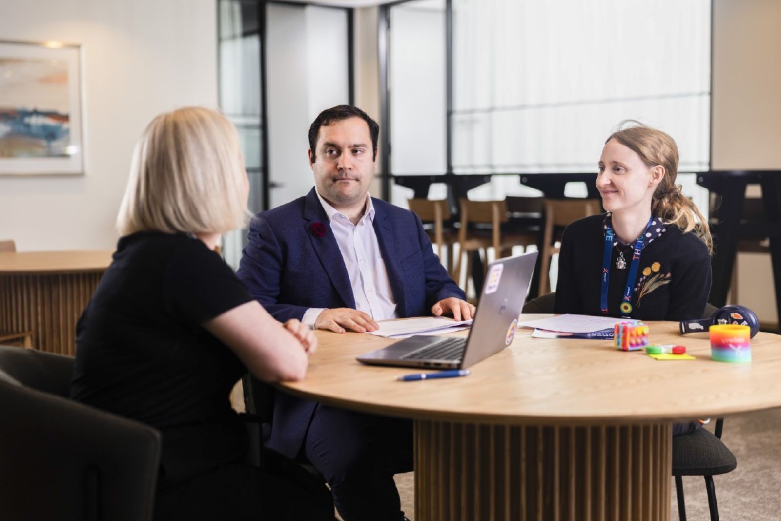 O5 A4762 RT RGB Medium