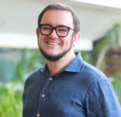 Craig Smith Headshot2
