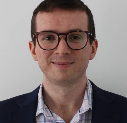 Chris Edwards Headshot